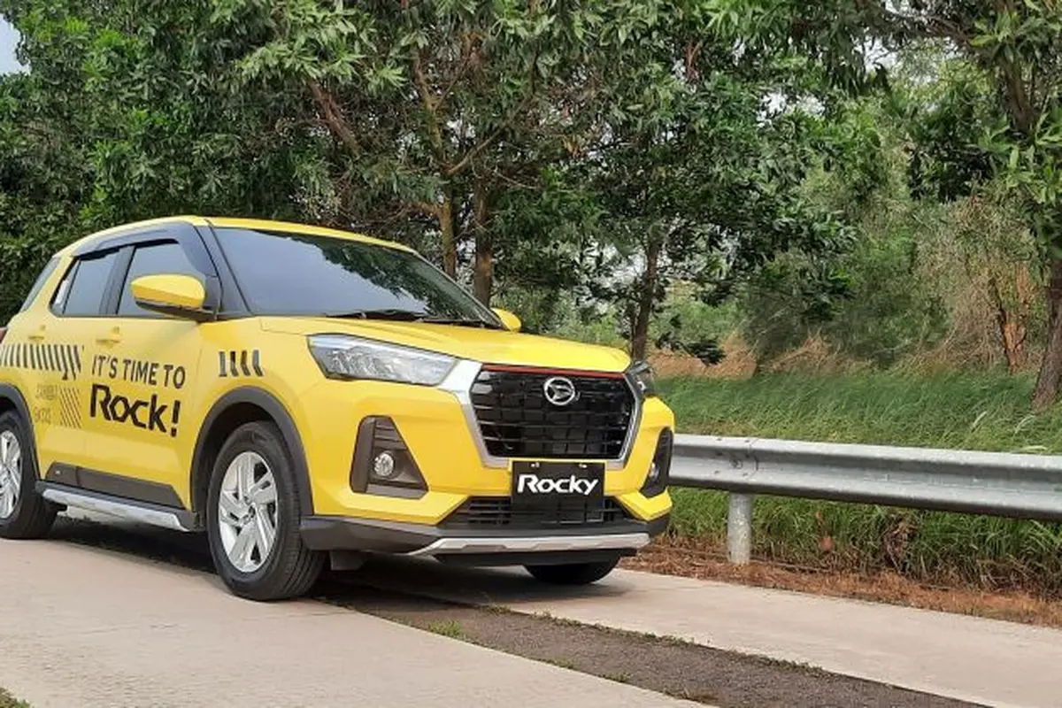 Menguji Daihatsu Rocky 1.2L (Ist)