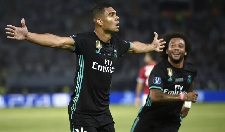 Gelandang Real Madrid Casemiro (AFP/Nikolay Doychinov)