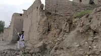 Segmen 1: Bandara di Jambi Lumpuh hinga Rekaman Gempa Afghanistan