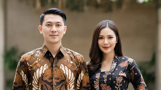 Model Outfit Couple untuk Acara Lamaran