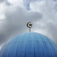 Semakin nggak sabar untuk merayakan Lebaran, kan? Tapi jangan lupa masih ada waktu untuk puasa dan ini jadwal sholatnya. (Ilustrasi: Pexels.com)