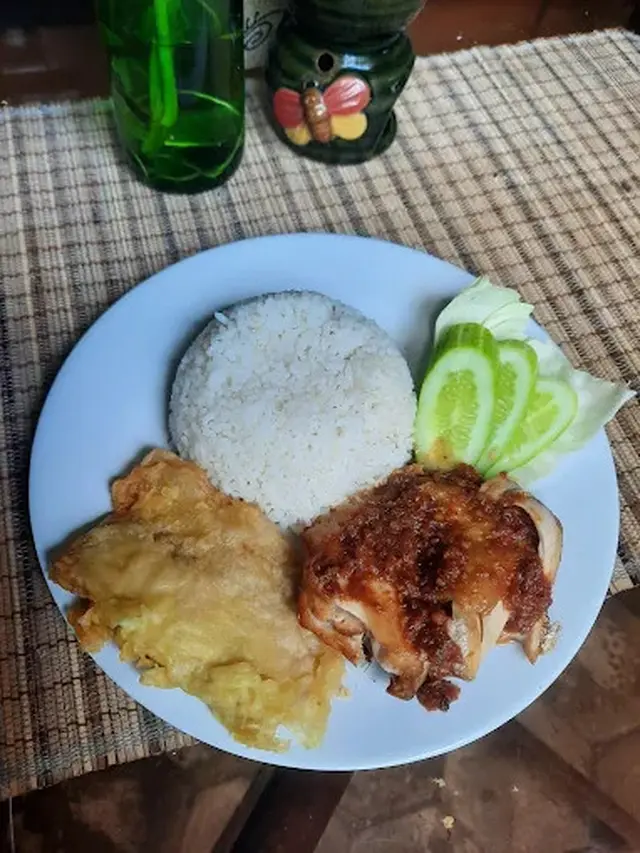 Warung Makan Almira