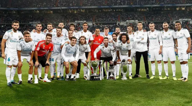 ukses mengalahkan Barcelona dan meraih trofi Super Spanyol, membuat Real Madrid memiliki peluang lebih besar untuk kembali juara La Liga.