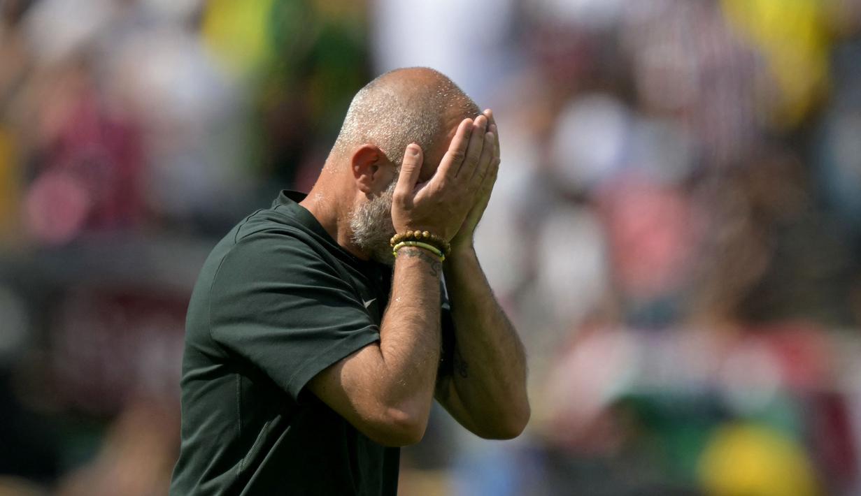 Sayangnya, kerja sama antara Chelsea dan Enzo Maresca harus terhenti pada awal tahun 2026. (AFP/Juan Mabromata)