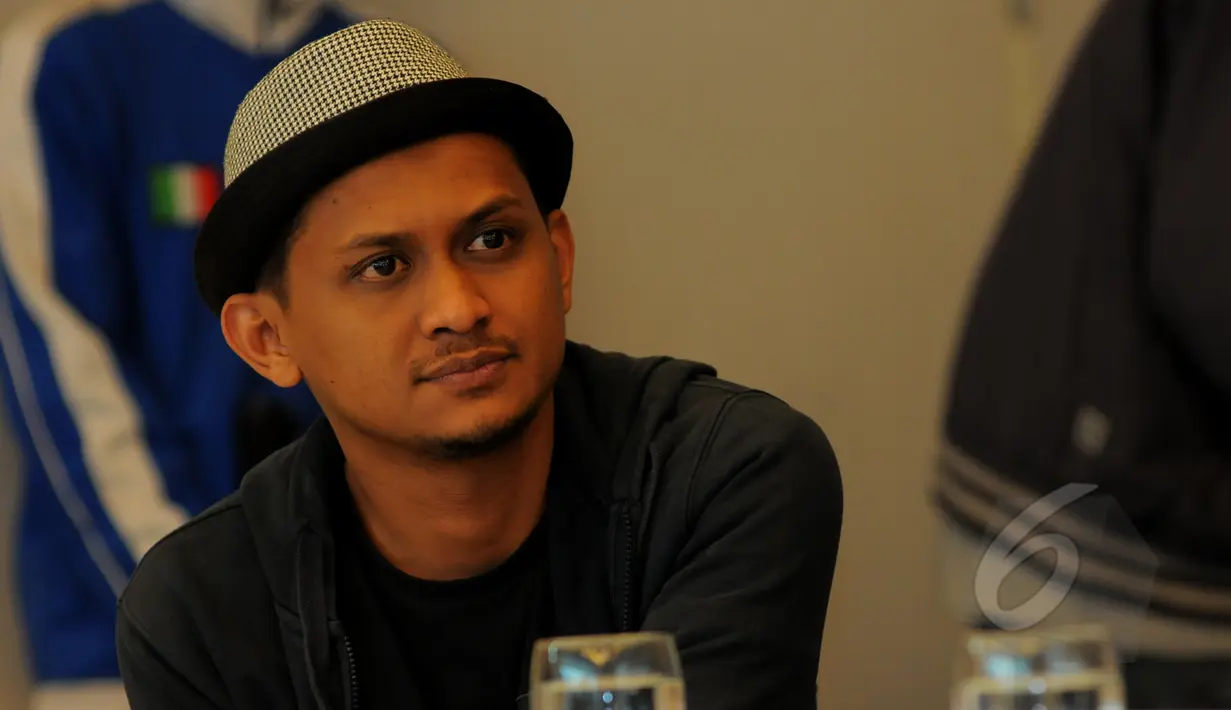 Juri Indonesian Short Film Festival 2015, Sidi Saleh saat konferensi pers di SCTV Tower, Jakarta, Selasa (24/3). Dalam rangka merayakan ulang tahun ke-25, SCTV menggelar kompetisi film pendek yakni ISFF 2015. (Liputan6.com/Faisal R Syam)