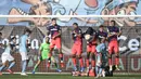 Akan tetapi, tim tamu Atletico akhirnya mampu menyegel kemenangan setelah Correa mencetak gol keduanya di laga ini pada menit ke-64, kali ini memanfaatkan assist dari Saul Niguez. (Foto: AFP/Miguel Riopa)