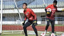 Kiper ketiga Persib Bandung, Dhika Bayangkara. (Bola.com/Erwin Snaz)