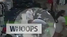 Tak terima dengan perlakuan si pria terhadap anaknya, ia pun melaporkan kejadian ini kepada pihak berwajib.