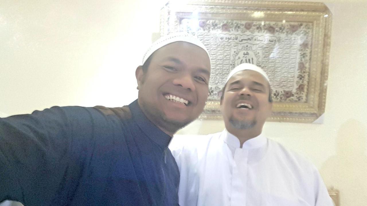 Sekjen Sekretariat Bersama Indonesia, Muhamad Idrus, dan Rizieq Shihab (istimewa)