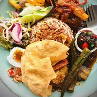 Nasi Kandar, kuliner khas Malaysia. (dok. Instagram @the_fatcat_cook/https://www.instagram.com/p/CRtaeleH2L6/)