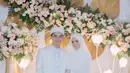Potret Pernikahan Alvin Faiz dan Henny Rahman (Intagram/umi_yuni_syahla_aceh)