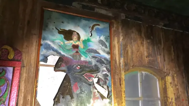 Padepokan Mistis Terbengkalai