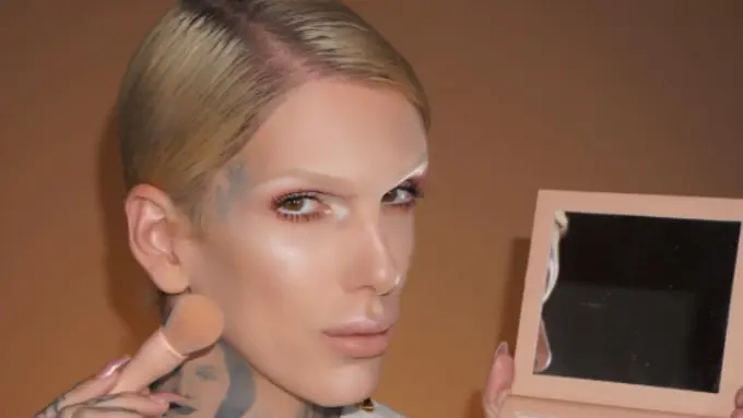 Jago Makeup, Beauty Vlogger Luar Negeri Ini Asli Laki-laki