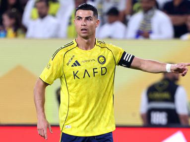 Cristiano Ronaldo menambah catatan golnya dalam laga lanjutan Liga Arab Saudi antara Al-Nassr melawan Al-Najma di Al-Awwal Park Stadium, Riyadh, Jumat (03/04/2026) waktu setempat. (AFP/Fayez Nureldine)