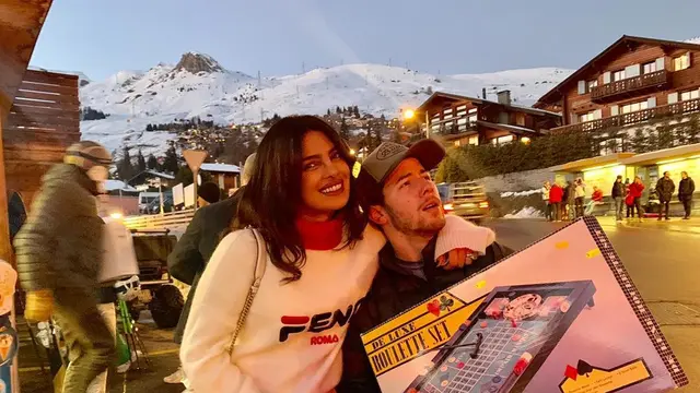 Priyanka Chopra dan Nick Jonas