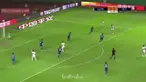 Guangzhou R&F berhasil memangkas jarak empat poin dari pemuncak klasemen Liga Super China, Shanghai SIPG usai menghajar Shanghai S...