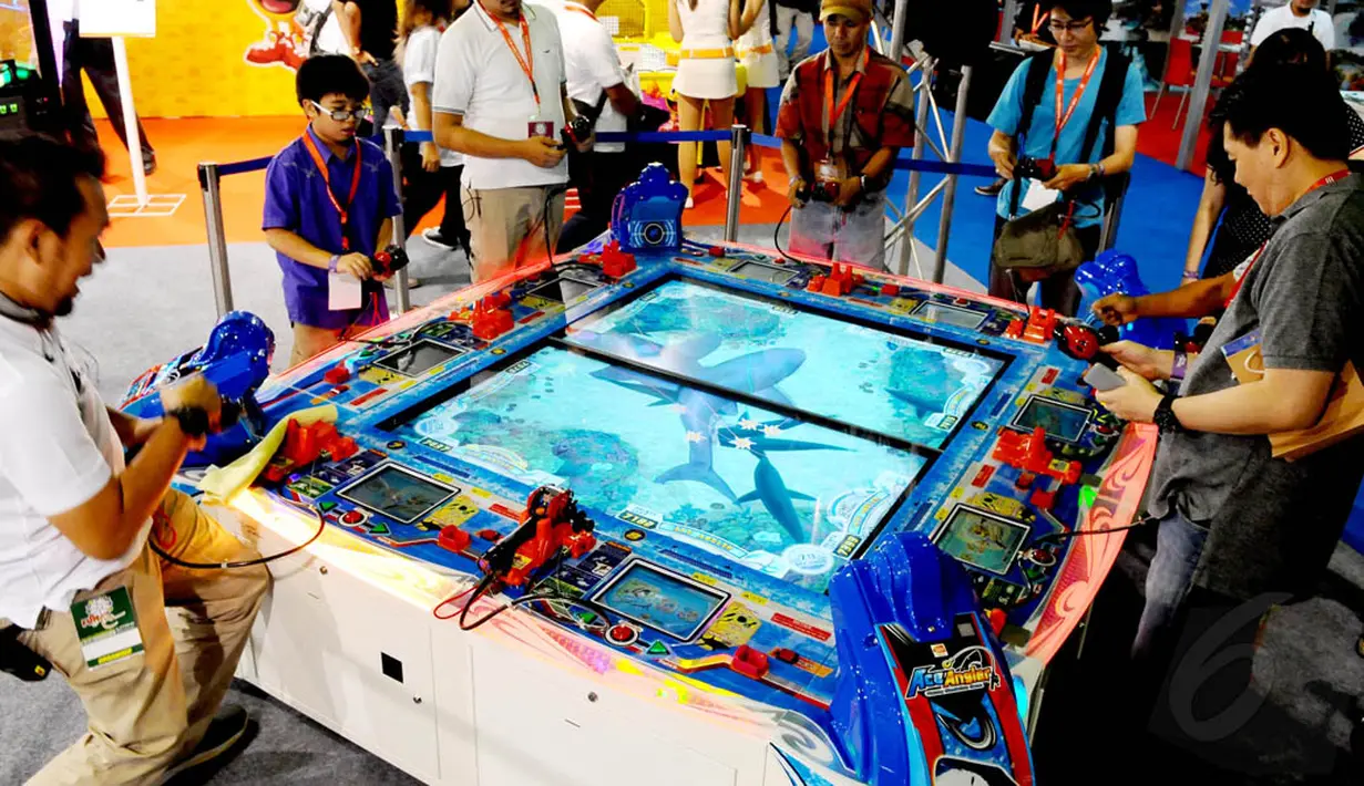 Pameran Fun Asia Theme Park and Attraction Expo 2014 digelar di Hall B, JCC Senayan, Jakarta, (11/10/14). (Liputan6.com/Andrian M Tunay)