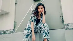 Mengawali karier sejak belia, di usia 8 tahun Adzwa Aurell sudah bermain sinetron Ulat Kepompong yang ditayangkan oleh SCTV. Dalam awal kariernya ia pun memang tidak langsung aktif tiap tahun bermain sinetron. (Liputan6.com/IG/@iniadzwaaurell)