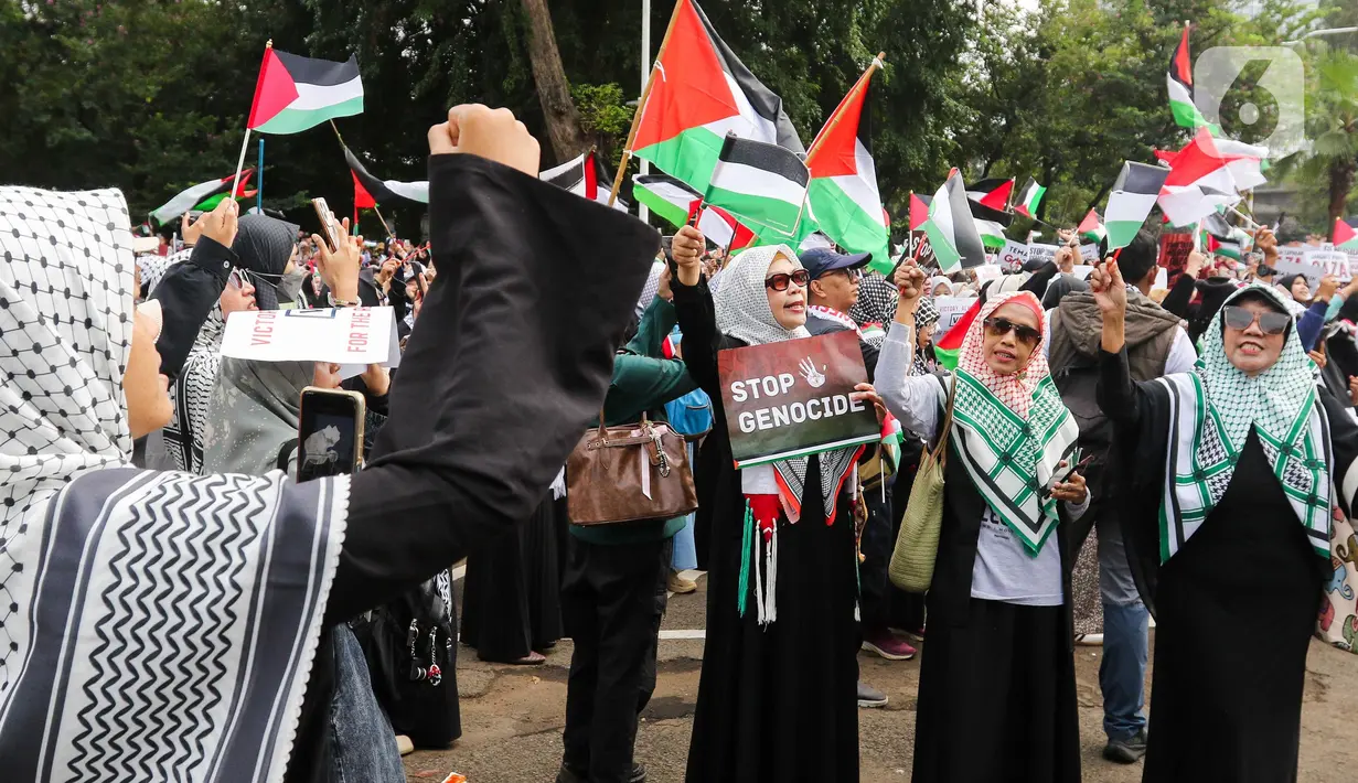Sejak 18 Maret 2025, militer Israel melanjutkan serangan udara mematikannya di Jalur Gaza dan telah menewaskan 1.691 orang serta melukai 4.464 lainnya. Sementara, sudah lebih dari 51.000 orang tewas menjadi korban sejak serangan Israel pertama kali memanas di wilayah Gaza pada 7 Oktober 2023 lalu. (Liputan6.com/Herman Zakharia)