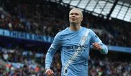 Striker Manchester City, Erling Haaland, merayakan gol kedua timnya dalam pertandingan Liga Inggris antara Manchester City melawan Brentford di Stadion Etihad, Manchester, Inggris barat laut, pada 9 Mei 2026. (Darren Staples / AFP)
