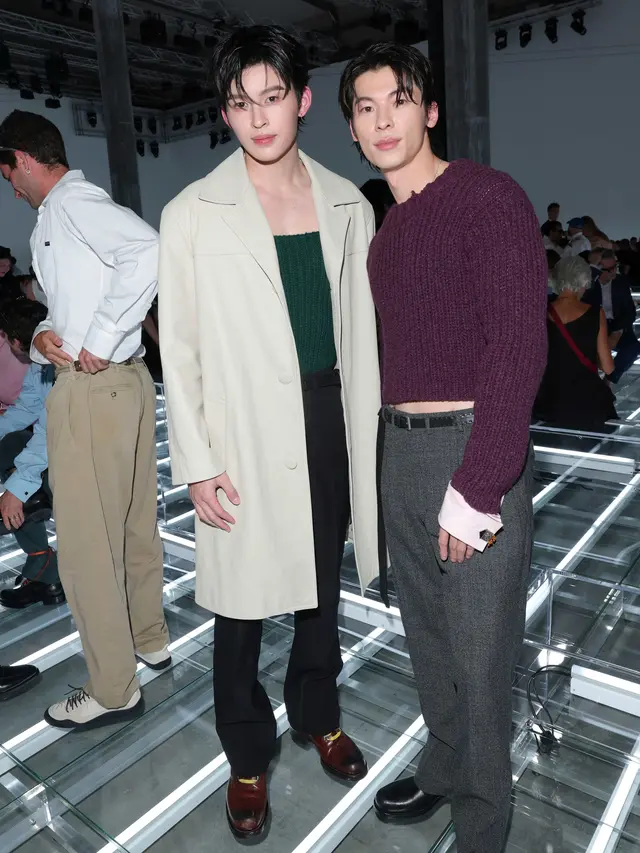 ENHYPEN hingga Jaehyun NCT Tampil Curi Perhatian di Prada Menswear Spring/Summer 2027 "Clarity"