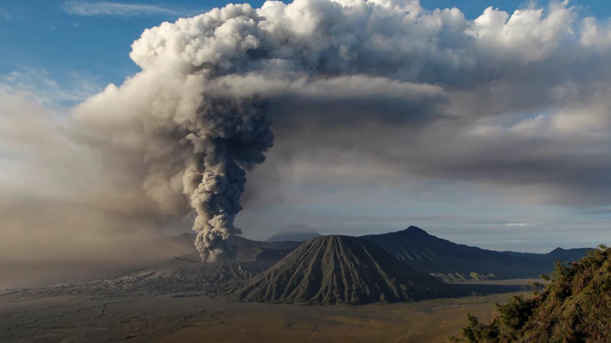 Misteri Ledakan Gunung Samalas di Lombok yang Picu Krisis Eropa - Global  Liputan6.com