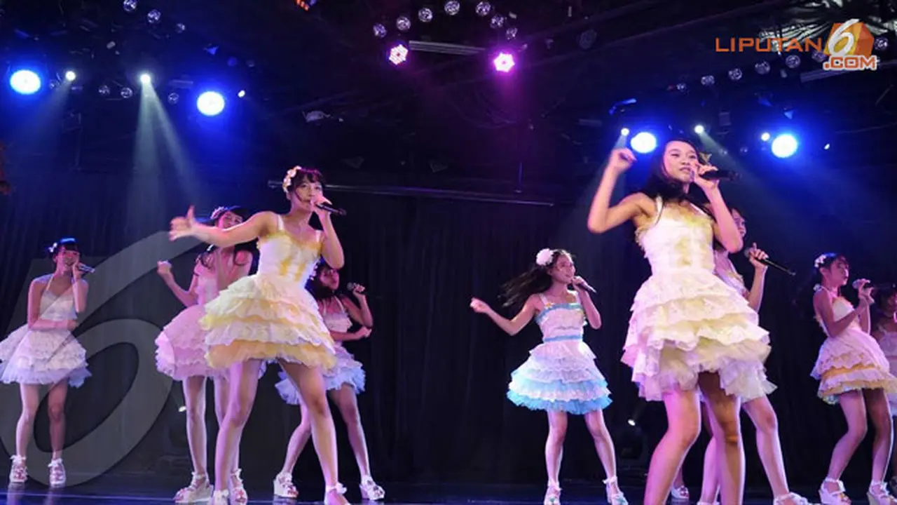 jkt48-2-131226c.jpg