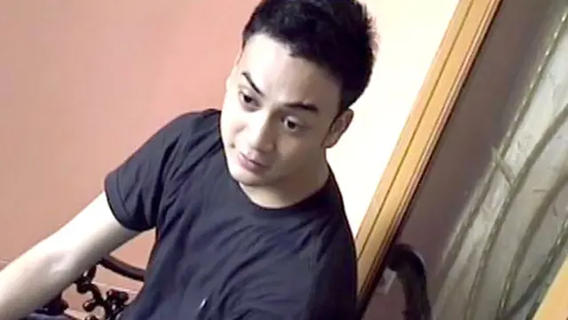 Duduk di Kursi Pesakitan, Dimas Andrean Tegang