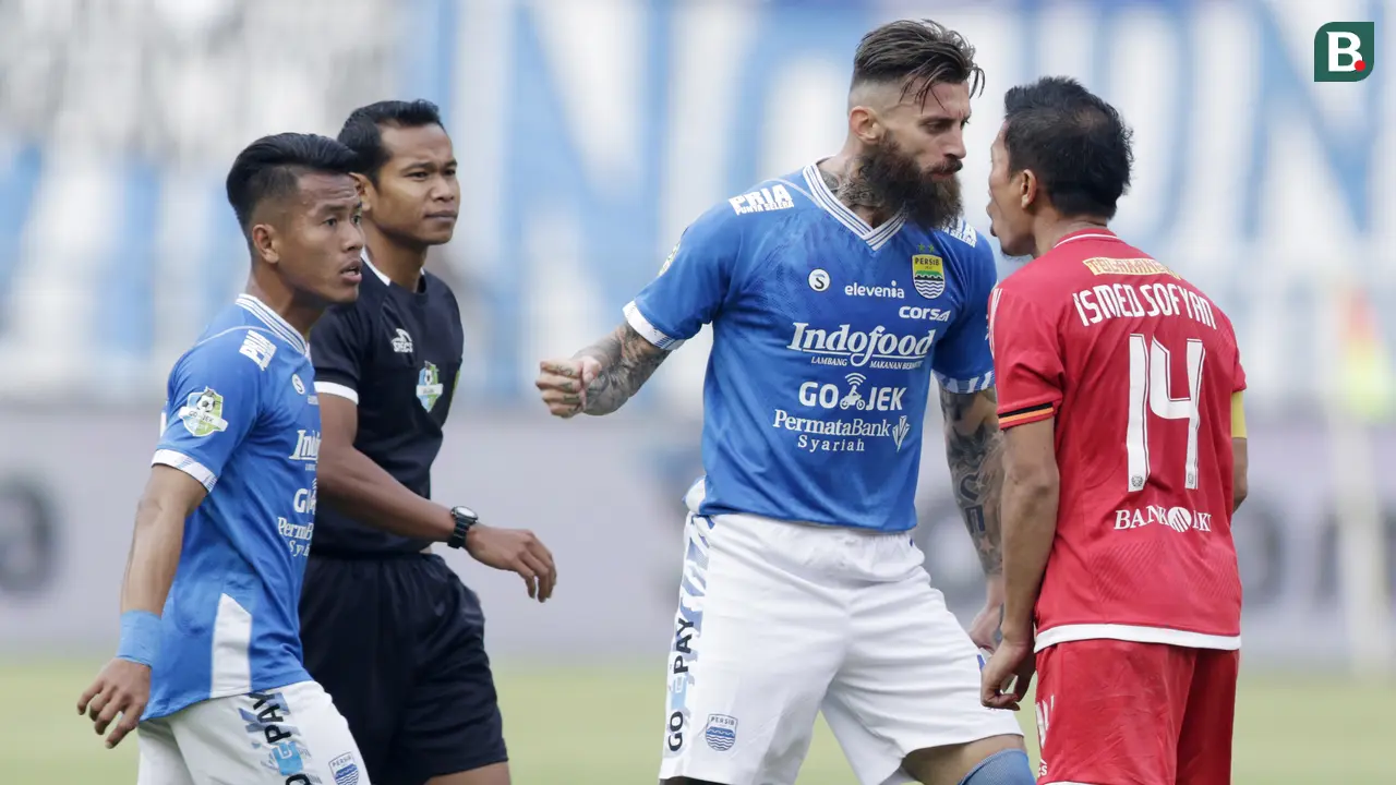 Liga 1 Indonesia 2018 : Persib Bandung Vs Persija Jakarta