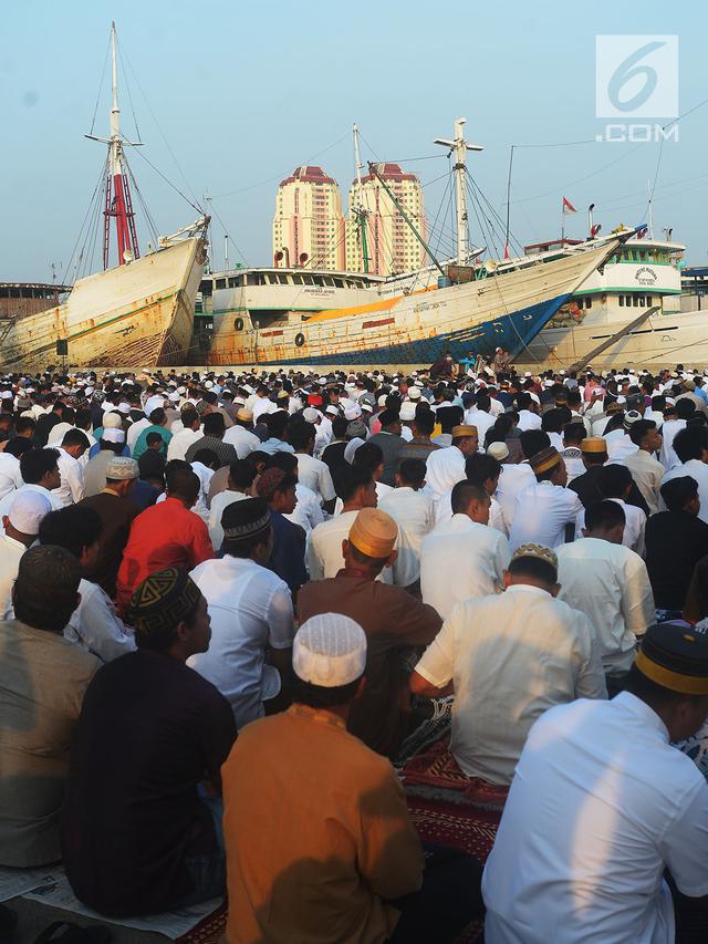 Begini Suasana Salat Idul Fitri di Pelabuhan Sunda Kelapa