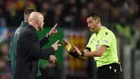 Alasan Wasit Piala Dunia 2026 Pakai Seragam Pink di Laga Arab Saudi vs Uruguay