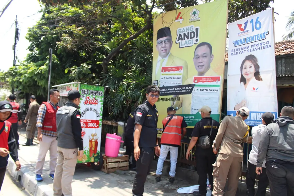 17 Ribu Lebih APK Diturunkan Oleh Bawaslu Kota Tangerang
