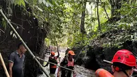 Rumah Ambruk Terseret Air Bah, Seorang Ibu dan Anak Balita Hilang di Tabanan