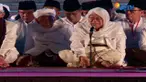 Jokowi mengundang para ulama dan sekitar 2000 jemaah untuk mengikuti zikir.