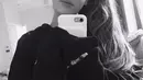 Ariana kembali memberikan rasa simpatinya kepada salah satu korban termuda akibat ledakan tersebut. Lewat Instagram, Ariana mengunggah fotonya dan dalam caption foto tersebut ia menyebut nama Saffie. (Instagram/arianagrande)