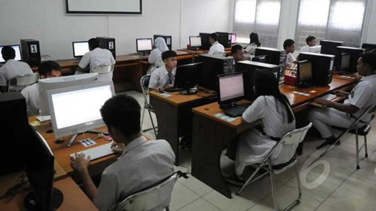 [Bintang] UNBK SMP 2018 Dimulai Hari Ini, Kemdikbud: Tak Perlu Stres Hadapi UN