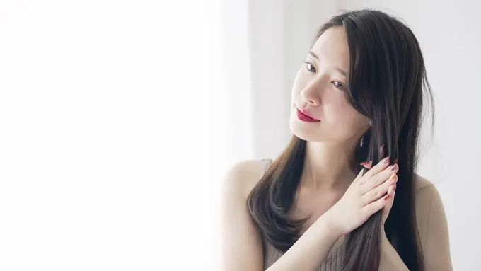 15 Cara Memakai Pewarna Rambut untuk Menutup Uban, Anti Gagal