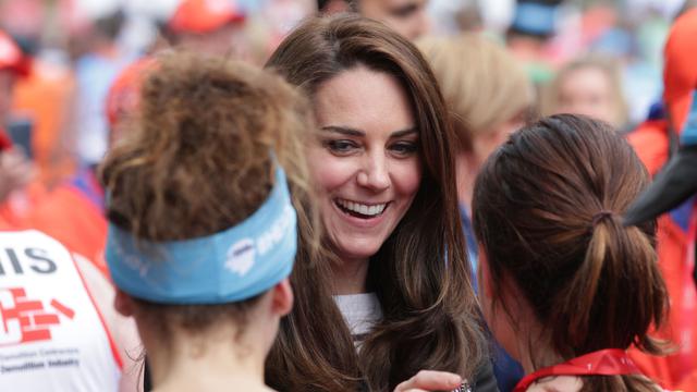 Keceriaan Kate Middleton Beri Semangat Peserta London Marathon 2017