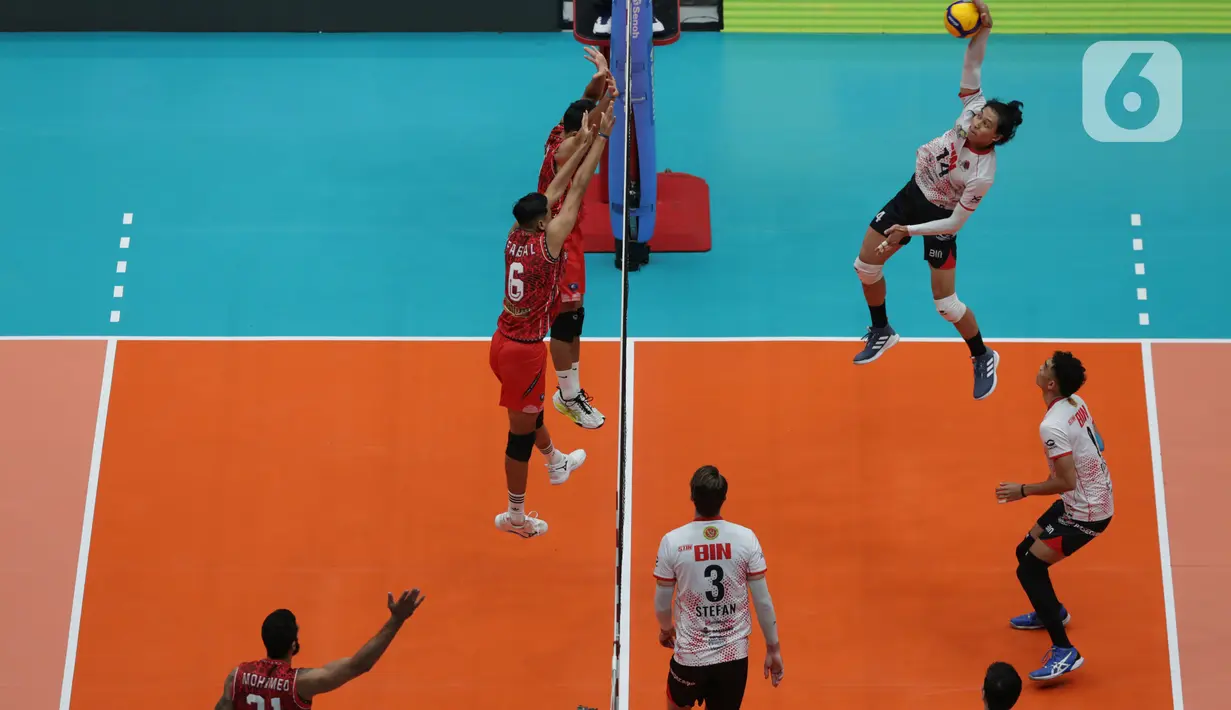 Palembang Bank Sumsel Babel berhasil merebut tempat ketiga Proliga 2024 usai mengalahkan Jakarta STIN BIN dengan skor 3-0 (25-17, 25-20, 25-18). (Liputan6.com/Helmi Fithriansyah)