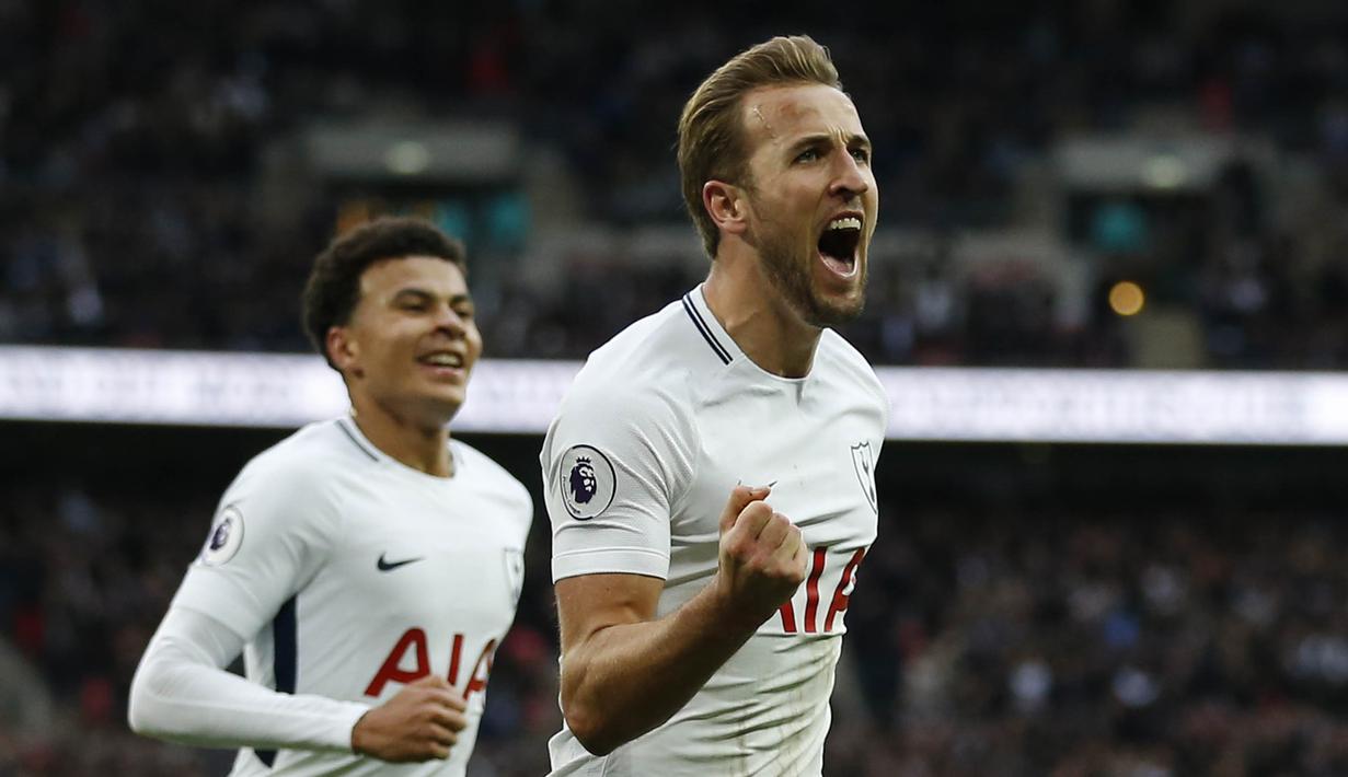2. Harry Kane (Tottenham) - 10 Gol. (AFP/Ian Kington)