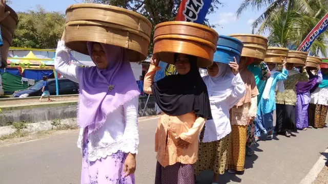 Tradisi Takiran, dalam rangkaian Festival Ujungan, Banjarnegara. (Liputan6.com/Yusmanto untuk Muhamad Ridlo)