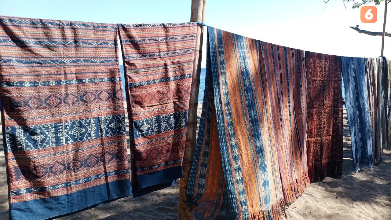 Tenun ikat NTT