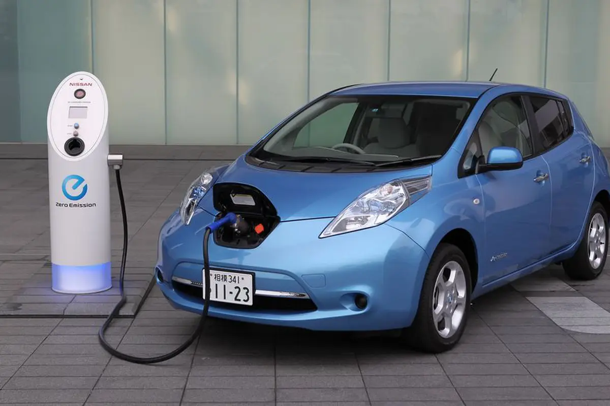 Mobil Listrik Nissan Ternyata Bisa Diretas