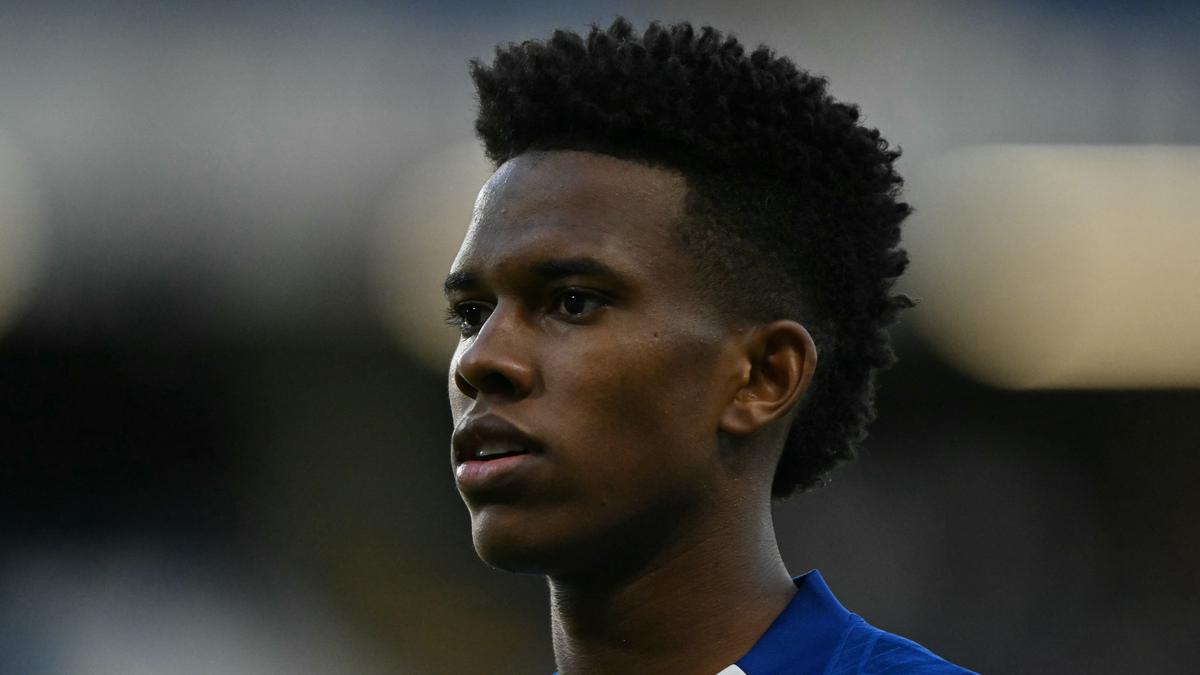 Jadi Idola Baru Suporter, Estevao Dapat Pujian dari Legenda Chelsea