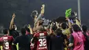 Serdadu Tridatu, julukan Bali United, meraih gelar juara Liga 1 musim ini setelah Persib Bandung bermain imbang 0-0 lawan Persik Kediri, Jumat (25/3/2022). (Bola.com/M Iqbal Ichsan)