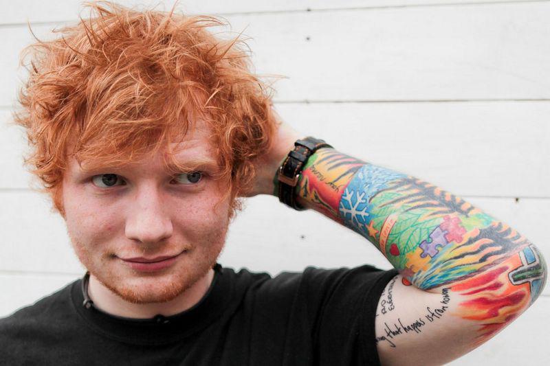 Ed Sheeran membuat para penggemar terkejut dengan berita tersebut. 