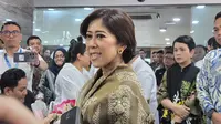 Meutya Hafid, Menteri Komunikasi dan Digital di Kabinet Merah Putih Prabowo-Gibran hadir di kantor Kementerian di Jakarta, Senin (21/10/2024). (Liputan6.com/ Agustin Setyo Wardani)