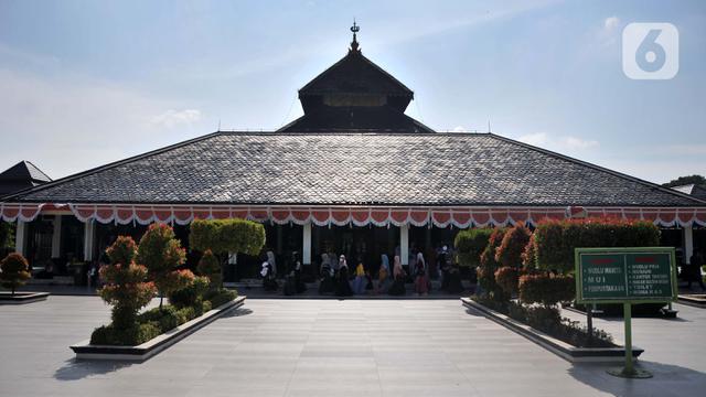 FOTO: Jejak Syiar Islam di Masjid Agung Demak