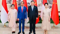 Dalam pertemuan bilateral dengan Xi Jinping, Jokowi menekankan sejumlah kerja sama antara Indonesia dan China. Beberapa kerja sama yang dibahas kedua kepala negara antara lain meliputi penguatan perdagangan, investasi, kesehatan, pembangunan Ibu Kota Nusantara (IKN), hingga riset serta teknologi. (Laily Rachev/Indonesian Presidential Palace via AP)