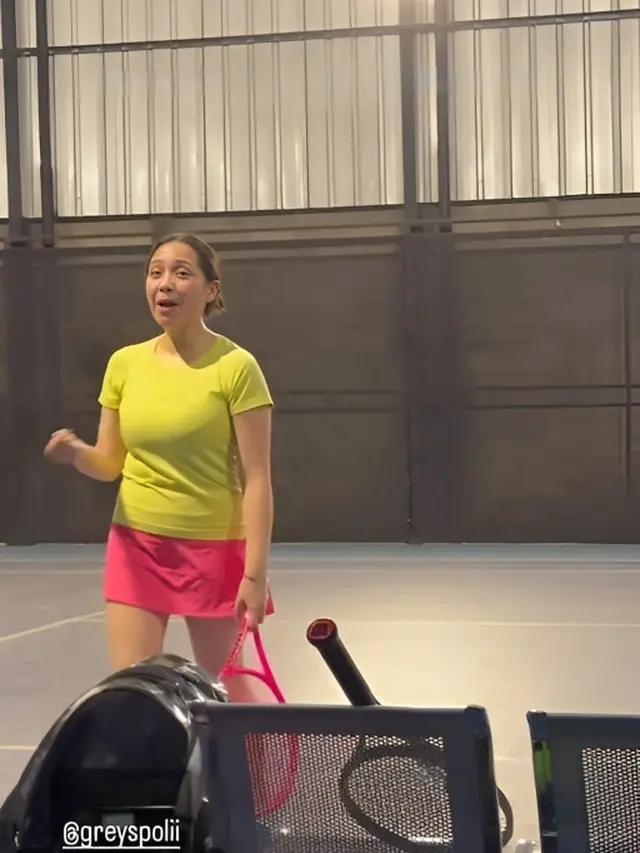 7 Potret Yura Yunita Latihan Tenis, Bakal Ikut Sport Party